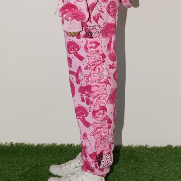 RANDOM JOGGERS OF YOUR SIZE CHOICE NEW - Picture 3 of 4